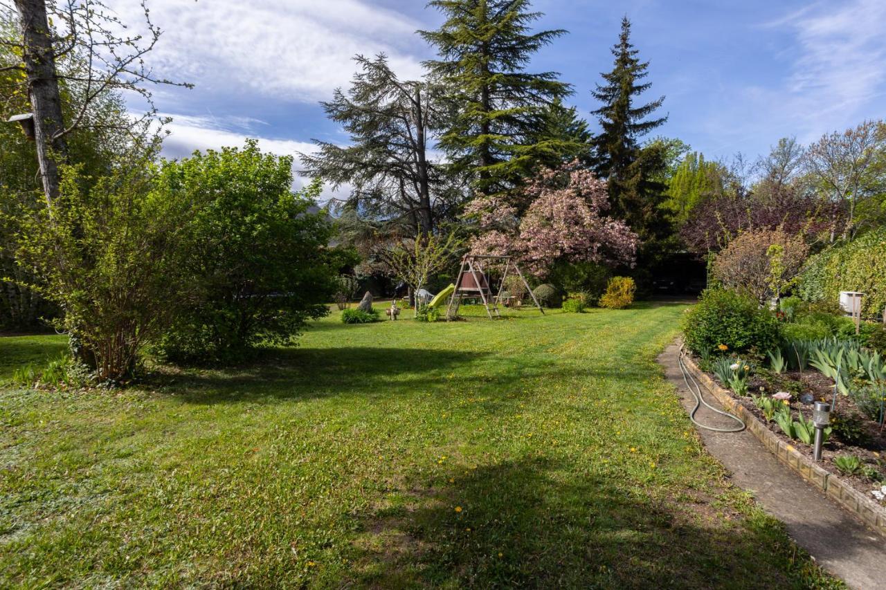 Vue Sur Les Montagnes Apartment Embrun Luaran gambar